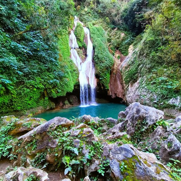 El Nicho cascade