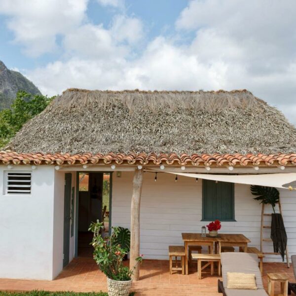 Casa particular aux pieds des mogotes Viñales